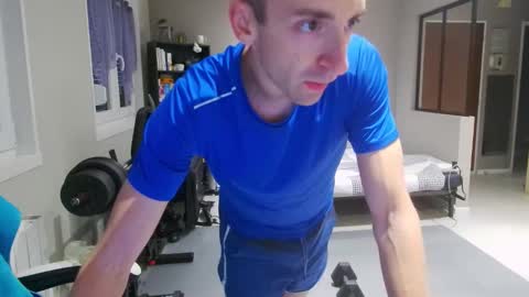 Snapshot of ryukukamifr chatting on 10/06/25, 07:06 Ryuk FR online show from 10/06/25, 07:06