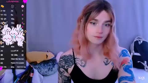  Alice  online show from 06/11/26, 06:44