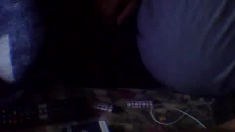 Snapshot of s292064 chatting on 06/14/26, 08:11 s292064 online show from 06/14/26, 08:11