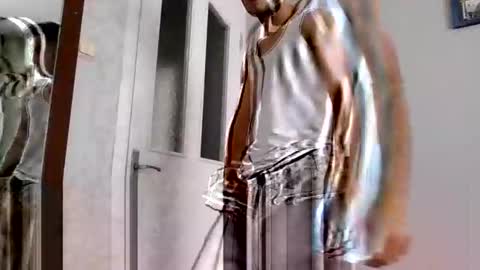 Snapshot of s2ici chatting on 10/03/25, 10:56 s2ici online show from 10/03/25, 10:56