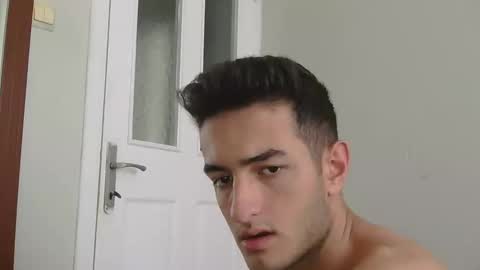 Snapshot of s2ici chatting on 10/21/25, 09:32 s2ici online show from 10/21/25, 09:32