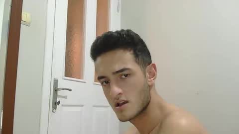 Snapshot of s2ici chatting on 10/25/25, 09:09 s2ici online show from 10/25/25, 09:09