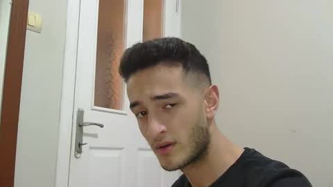 Snapshot of s2ici chatting on 11/11/25, 03:45 s2ici online show from 11/11/25, 03:45