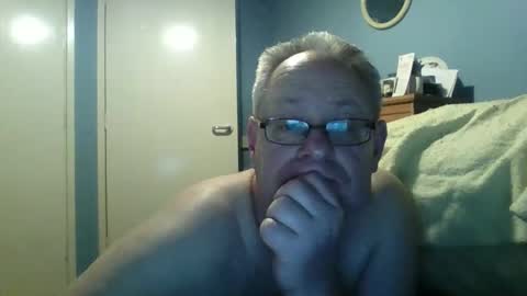 Snapshot of s536sny18 chatting on 02/21/26, 10:44 s536sny18 online show from 02/21/26, 10:44