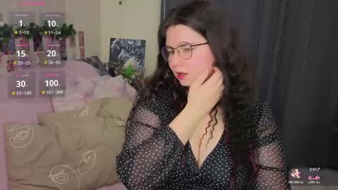 Kate online show from 05/26/26, 06:37