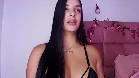 Samantha online show from 12/27/24, 09:06
