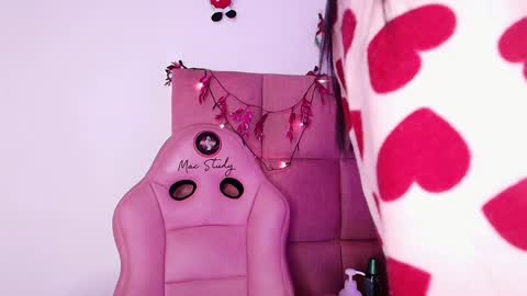 Samantha online show from 12/31/24, 06:16