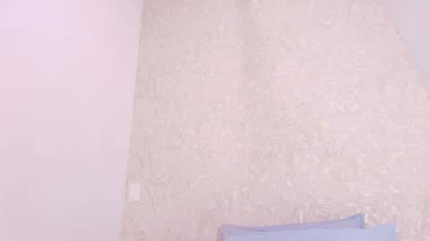 s_sofia_ online show from 09/09/25, 07:13