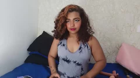 s_sofia_ online show from 09/22/25, 07:27