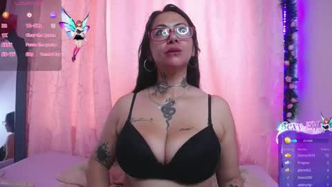 saalomee 1 online show from 12/31/24, 04:35