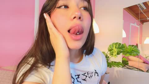 Samantha   online show from 12/17/24, 06:31