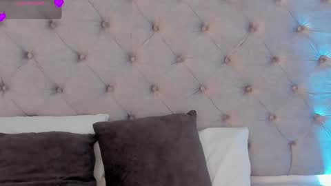 Snapshot of saamyreyes chatting on 01/17/26, 04:28 Saamy Reyes online show from 01/17/26, 04:28