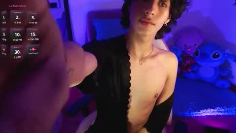 Santi  online show from 09/15/25, 01:27