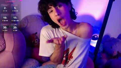 Santi  online show from 11/06/25, 12:44