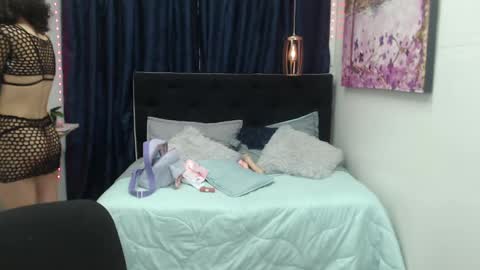 Snapshot of sabaha_ chatting on 12/13/24, 07:15 S A B A H A online show from 12/13/24, 07:15