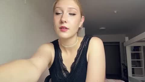 Sabine online show from 07/13/26, 11:24