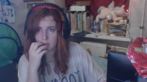 sabochka888 online show from 12/15/25, 07:01