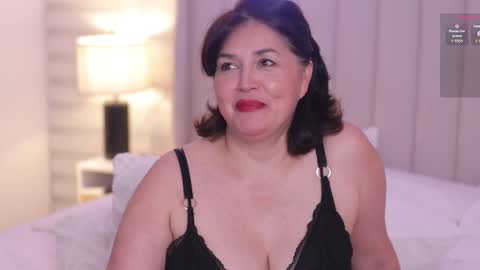 Snapshot of sabri_vm chatting on 01/14/26, 02:06 Sabrina online show from 01/14/26, 02:06