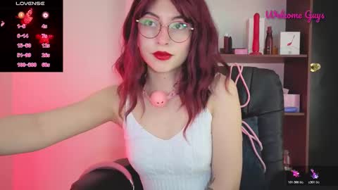 Snapshot of sabrina709 chatting on 02/14/26, 11:34 Sabrina online show from 02/14/26, 11:34