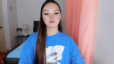 sabrina_hilson online show from 11/17/25, 03:34