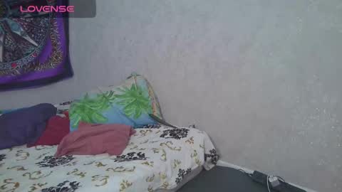 Snapshot of sabrina_raiders_666 chatting on 01/19/25, 10:39 Lilith Solar online show from 01/19/25, 10:39