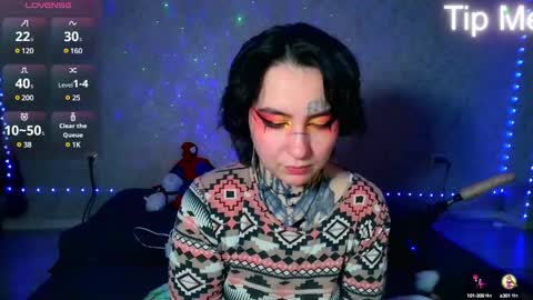 Snapshot of sabrina_raiders_666 chatting on 02/19/25, 04:33 Lilith Solar online show from 02/19/25, 04:33