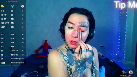 Snapshot of sabrina_raiders_666 chatting on 03/03/25, 09:11 Lilith Solar online show from 03/03/25, 09:11