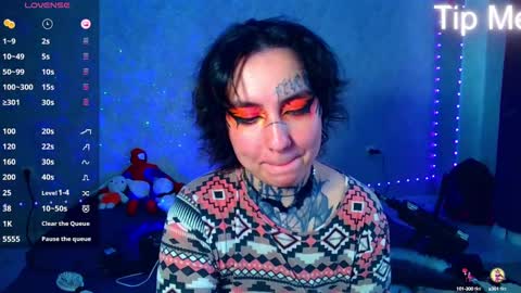 Snapshot of sabrina_raiders_666 chatting on 03/05/25, 10:44 Lilith Solar online show from 03/05/25, 10:44