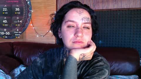 Snapshot of sabrina_raiders_666 chatting on 04/02/26, 10:57 Lilith Solar online show from 04/02/26, 10:57