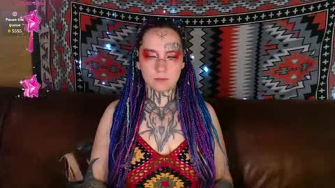 Snapshot of sabrina_raiders_666 chatting on 05/22/26, 08:47 Lilith Solar online show from 05/22/26, 08:47