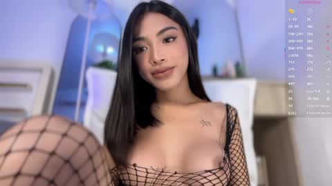 urHOT SABBY online show from 05/28/26, 06:32