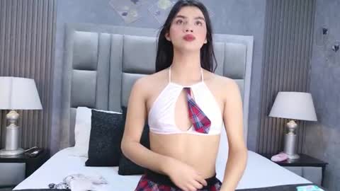 Sabrina Foox online show from 07/14/26, 07:30