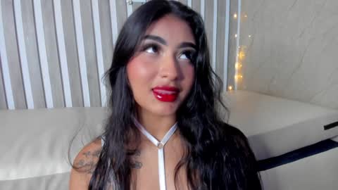 mariana  online show from 12/26/24, 10:09
