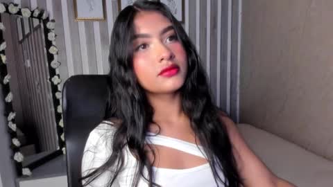 mariana  online show from 03/11/25, 09:37