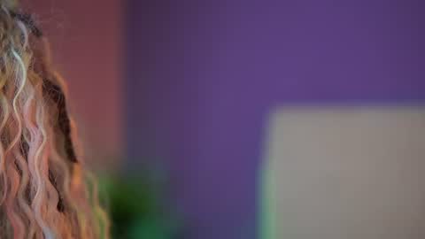  Sabrina  online show from 07/09/26, 09:08