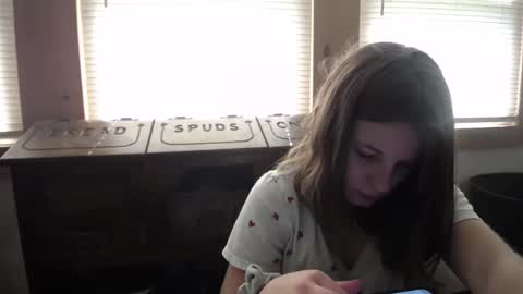 Sabrina online show from 09/11/25, 04:07