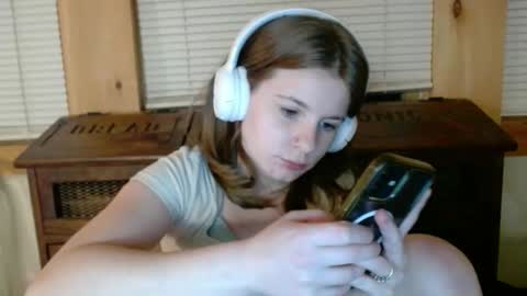 Sabrina online show from 10/25/25, 12:51