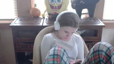 Snapshot of sabrinalexington chatting on 11/11/25, 03:34 Sabrina online show from 11/11/25, 03:34