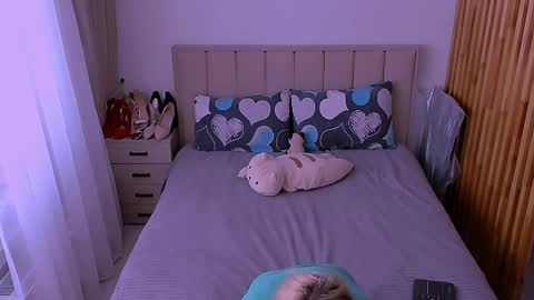 Sabrina MacMarren online show from 05/23/26, 11:03