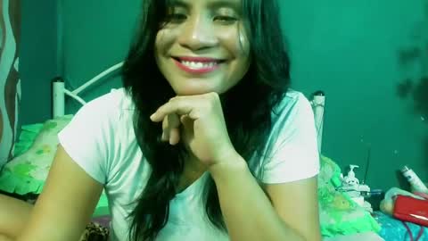 Snapshot of sabrinamae69 chatting on 01/31/25, 01:45 naden online show from 01/31/25, 01:45