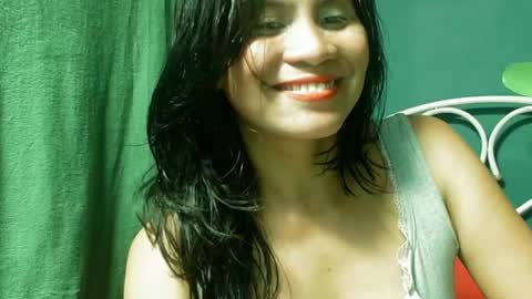 Snapshot of sabrinamae69 chatting on 02/22/25, 10:31 naden online show from 02/22/25, 10:31