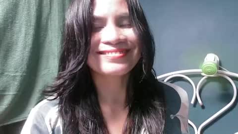 Snapshot of sabrinamae69 chatting on 02/24/25, 12:59 naden online show from 02/24/25, 12:59