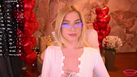 Sabrina online show from 02/24/25, 09:20
