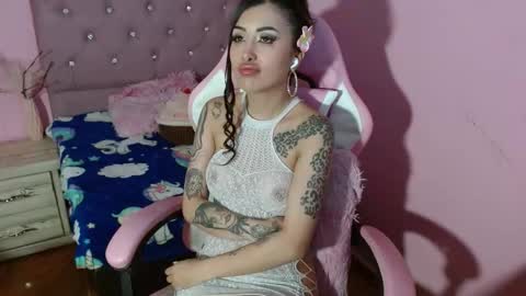 Snapshot of sabrinapaulson chatting on 02/20/26, 10:32 sabrinapaulson online show from 02/20/26, 10:32