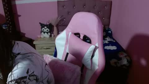 Snapshot of sabrinapaulson chatting on 03/04/26, 10:05 sabrinapaulson online show from 03/04/26, 10:05