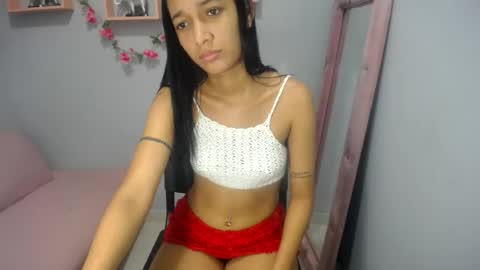 Snapshot of sabrinasofia chatting on 06/12/26, 01:04 Sabrina online show from 06/12/26, 01:04