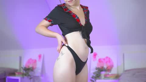 Sabrina online show from 11/20/25, 04:23