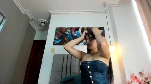 Snapshot of sabrinawarren_ chatting on 05/31/26, 02:24 Sabrina Warren online show from 05/31/26, 02:24