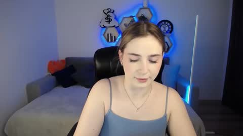 Sabrina Violet online show from 01/07/25, 09:07
