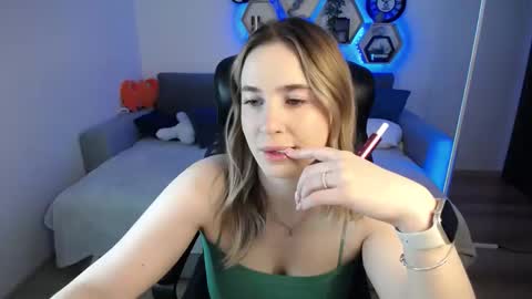 Sabrina Violet online show from 01/27/25, 09:13